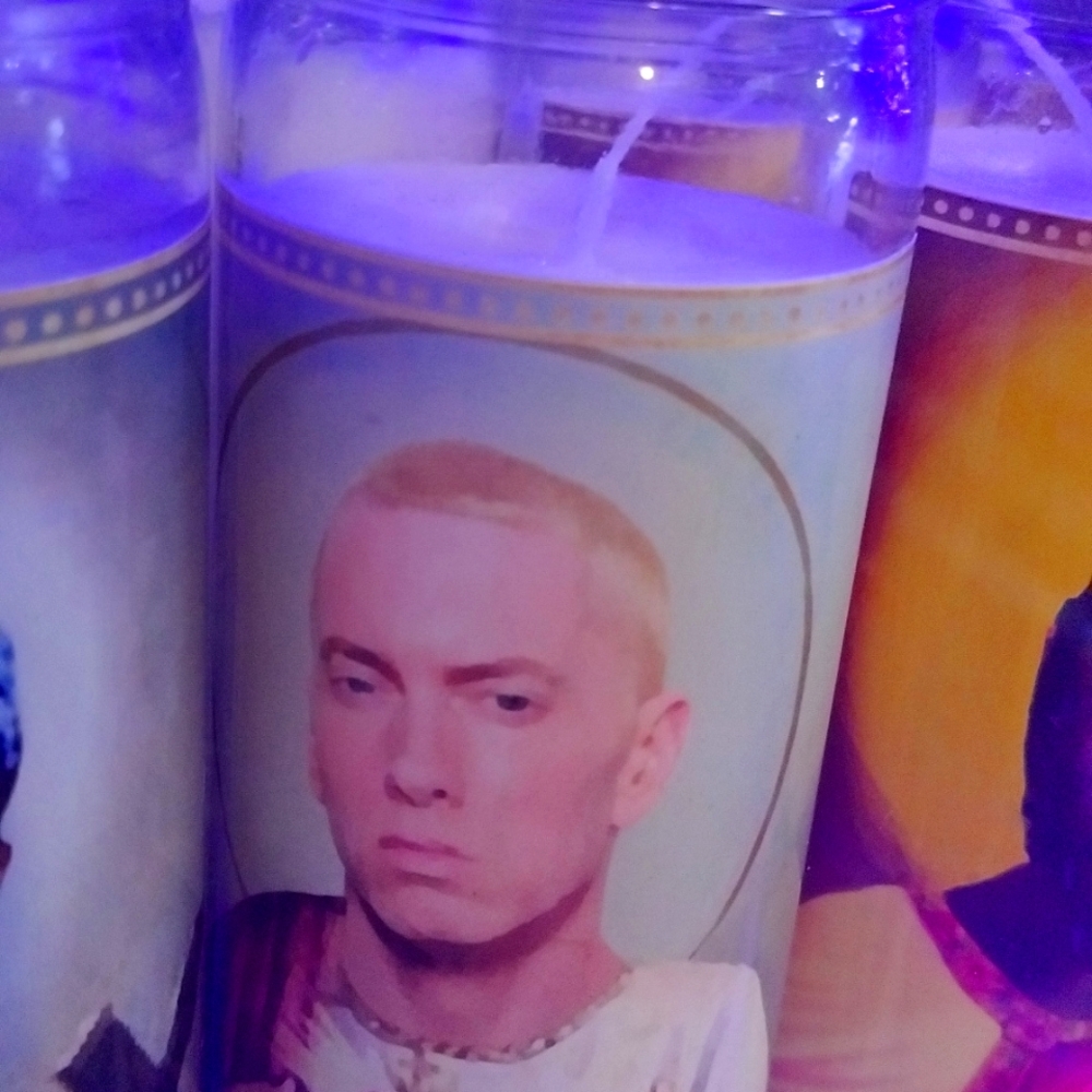 SLIM SHADY HIP HOP CANDLE
